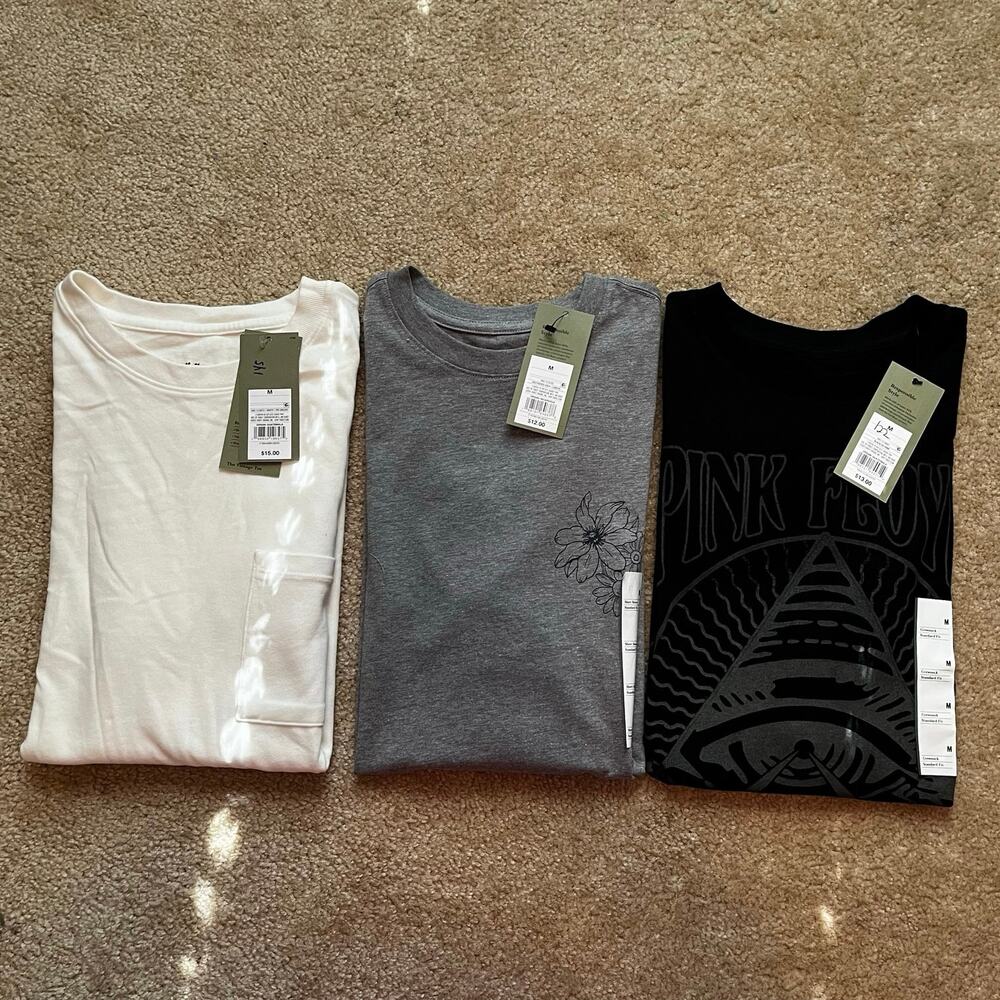 Goodfellow & Co Men’s T-Shirts Size Medium 3 Shirts- NWT